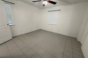 103 Myers Ave, Cleburne, TX 76033 - Photo 13