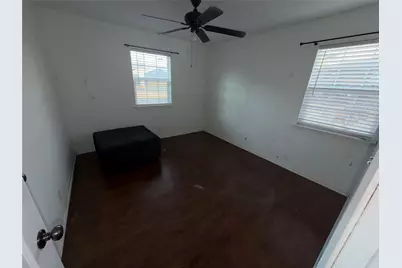 103 Myers Avenue, Cleburne, TX 76033 - Photo 9