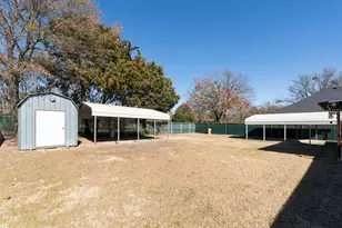 924 Guam St, Tool, TX 75143 - Photo 27