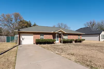 924 Guam Street, Tool, TX 75143 - Photo 3