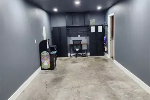 924 Guam St, Tool, TX 75143 - Photo 29