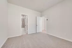 8223 Challenger Ln, Frisco, TX 75034 - Photo 11