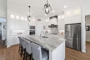 219 Columbia Ct, Springtown, TX 76082 - Photo 13