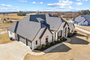 219 Columbia Ct, Springtown, TX 76082 - Photo 39