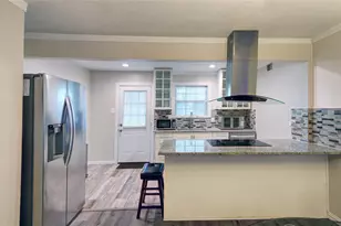 7931 Royal Ln, Dallas, TX 75230 - Photo 11