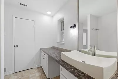 6908 Wilton Drive, Fort Worth, TX 76133 - Photo 19