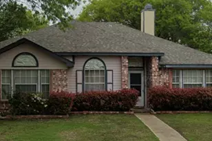 905 Carmela Dr, DeSoto, TX 75115 - Photo 1