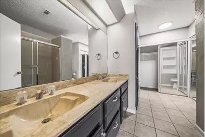 1909 Cloisters Drive #1021, Arlington, TX 76011 - Photo 19