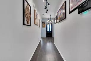 1200 Fairbanks Dr, Ennis, TX 75119 - Photo 3