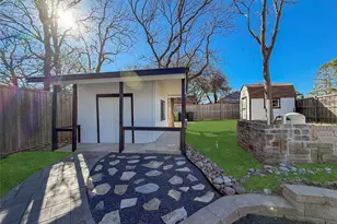 1004 Timbercreek Dr, Lewisville, TX 75067 - Photo 37