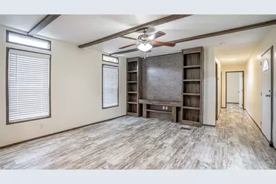 913 Bosque River Drive, Granbury, TX 76048 - Photo 21