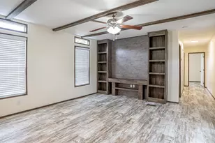 913 Bosque River Dr, Granbury, TX 76048 - Photo 21