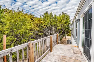 913 Bosque River Dr, Granbury, TX 76048 - Photo 31