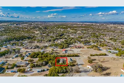 913 Bosque River Drive, Granbury, TX 76048 - Photo 39