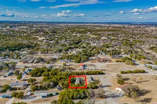 913 Bosque River Dr, Granbury, TX 76048 - Photo 39