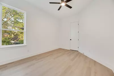 1651 E Overton Street, Dallas, TX 75216 - Photo 13