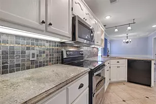 10508 Oak Creek Dr, Greenville, TX 75402 - Photo 17