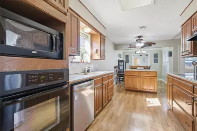 2721 Country Spring Road, Lorena, TX 76655 - Photo 9