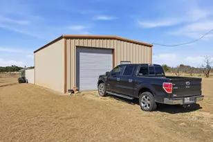 2721 Country Spring Rd, Lorena, TX 76655 - Photo 31