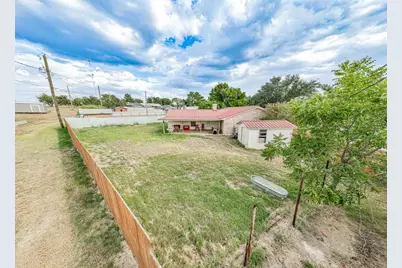 2410 Sha Lane, Breckenridge, TX 76424 - Photo 33