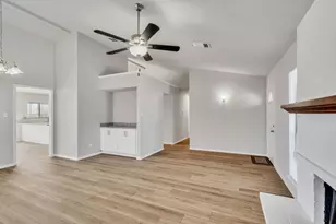 1508 Rockdale Dr, Arlington, TX 76018 - Photo 5