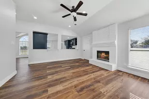 607 Rawlins Dr, Lancaster, TX 75146 - Photo 15