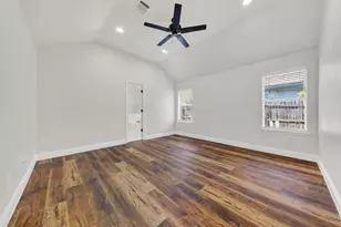 607 Rawlins Dr, Lancaster, TX 75146 - Photo 17