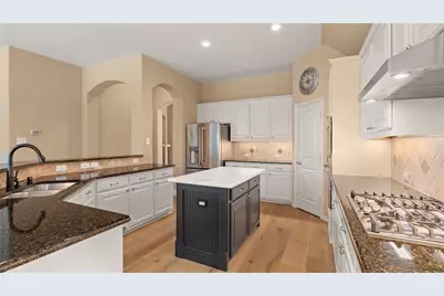 5004 Dunster Drive, McKinney, TX 75070 - Photo 9