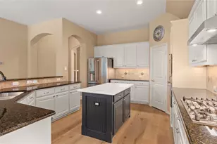 5004 Dunster Dr, McKinney, TX 75070 - Photo 9