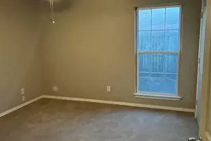 5504 Creekridge Dr, Arlington, TX 76018 - Photo 3