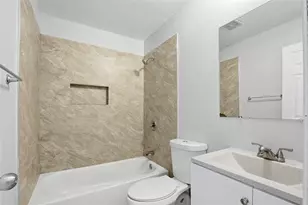 3721 McKinley Dr, Plano, TX 75023 - Photo 9