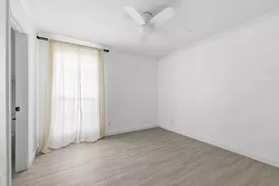 18516 Featherwood Dr, Dallas, TX 75252 - Photo 21