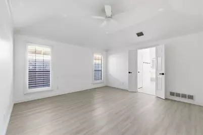 18516 Featherwood Drive, Dallas, TX 75252 - Photo 23