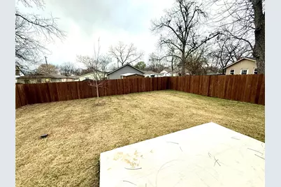 1124 S Hazelwood Street, Sherman, TX 75090 - Photo 15