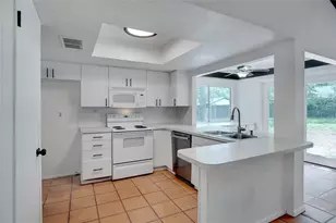 307 Lone Oak Cir, Euless, TX 76039 - Photo 25