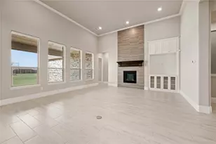 816 Gallant Fox Trail, Keller, TX 76248 - Photo 9