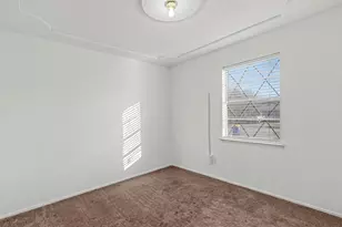 6013 Robin Dr, Watauga, TX 76148 - Photo 25