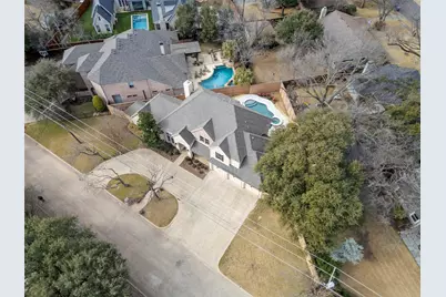 9515 Edith Lane, Dallas, TX 75220 - Photo 7