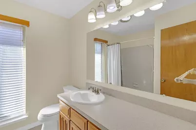 6300 Aires Drive, Arlington, TX 76001 - Photo 17