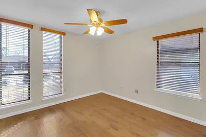 6300 Aires Drive, Arlington, TX 76001 - Photo 13