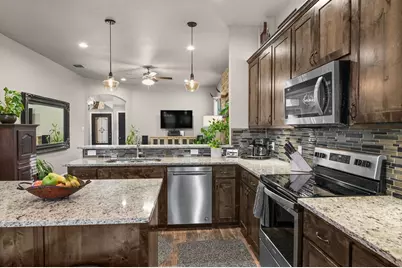 212 McKittrick Lane, Godley, TX 76044 - Photo 9