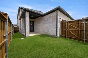 1536 Euclid Aly, Corinth, TX 76208 - Photo 31