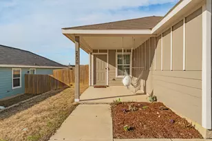 2820 Evening Side Dr, Fort Worth, TX 76179 - Photo 3