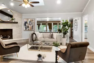 1140 Stoney Creek Dr, Cedar Hill, TX 75104 - Photo 1