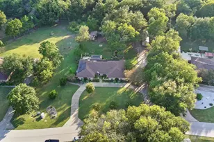 1140 Stoney Creek Dr, Cedar Hill, TX 75104 - Photo 31