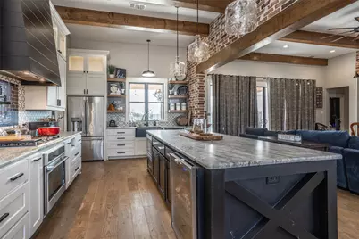 1205 Northshore Lane, Valley View, TX 76272 - Photo 19