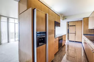 6211 W Northwest Hwy, Dallas, TX 75225 - Photo 11