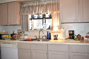 5335 Bent Tree Forest Dr, Dallas, TX 75248 - Photo 9