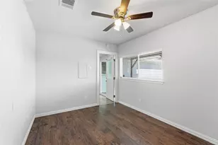 3626 Knight Ln, Garland, TX 75042 - Photo 31