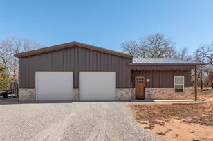 370 Rolling Bnd Rd, Alvord, TX 76225 - Photo 1